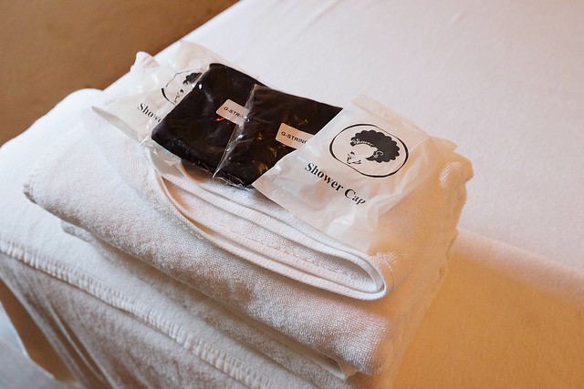 泰國曼谷｜Oasis Spa Bangkok Sukhumvit 31．城市綠洲奢華的貴婦級SPA，精油按摩、泰式按摩、草藥球熱敷 @飛天璇的口袋