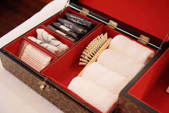 泰國曼谷｜Oasis Spa Bangkok Sukhumvit 31．城市綠洲奢華的貴婦級SPA，精油按摩、泰式按摩、草藥球熱敷 @飛天璇的口袋