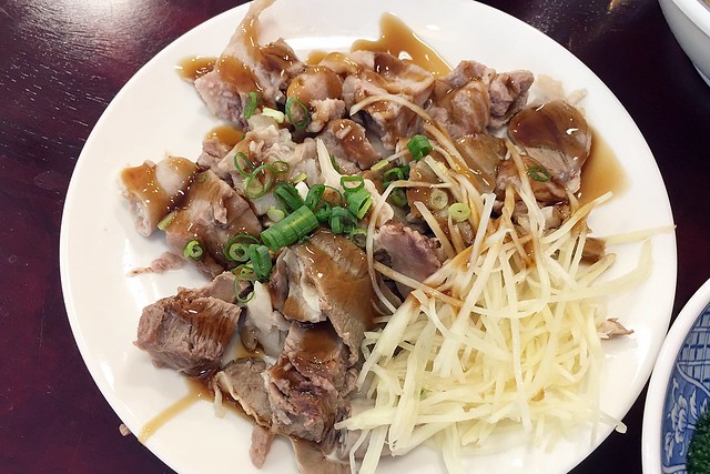 台中北屯｜寶發號麵店．復刻懷舊古早味麵店，餐點簡單又美味 @飛天璇的口袋