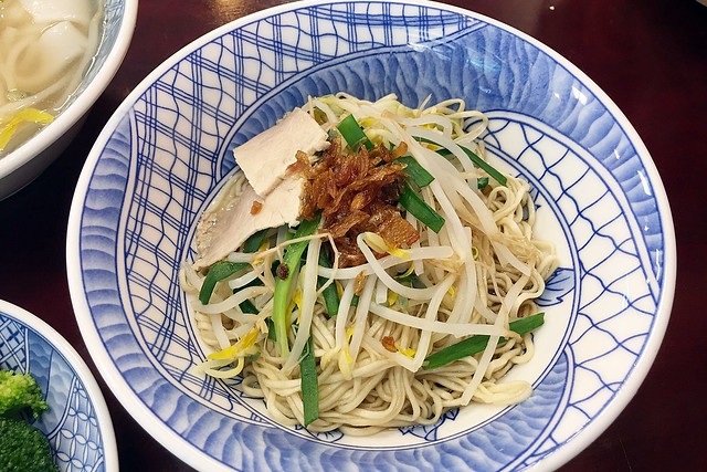 台中北屯｜寶發號麵店．復刻懷舊古早味麵店，餐點簡單又美味 @飛天璇的口袋