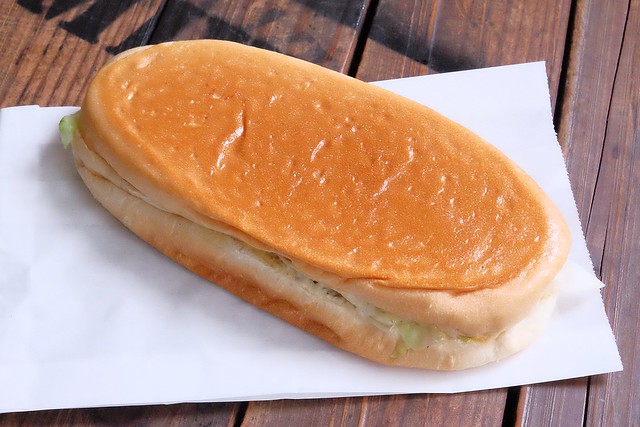 Mixto手作三明治┃一中商圈美食：目前最夯的古巴三明治，另類的銅板散步美食，熱壓三明治一撕開就上演牽絲秀 @飛天璇的口袋