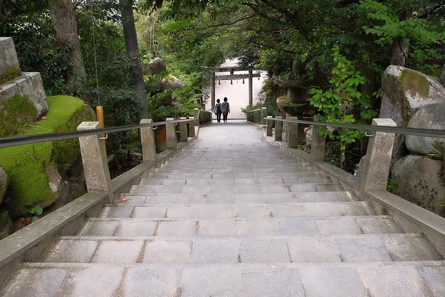 日本島根｜松江市半日遊．玉造溫泉街、玉作湯神社、清嚴寺、湯藥師廣場、姬LABO @飛天璇的口袋