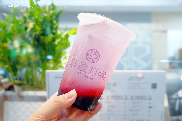 波波打嗝 PoPo Hiccups┃台中西區美食：與Natura微礦水聯名合作，氣泡水鮮果特調飲料，限定版的玻璃瓶搶購一空 @飛天璇的口袋