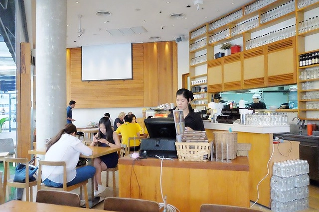 泰國曼谷｜BAAN YING Cafe & Meal．曼谷連鎖創意料理餐廳，餐點平價美味適合聚餐 @飛天璇的口袋