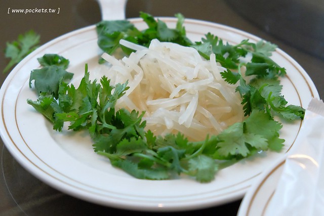 林酒店 the Lin Hotel LV┃台中西屯美食：傳說中台中最貴的喜宴餐廳，簡單的菜色和婚禮記錄，果真好吃又有質感 @飛天璇的口袋