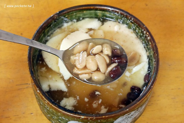 台中北區｜老爺豆花．超隱敝的手工豆花店，冬天推薦酒釀豆花 @飛天璇的口袋