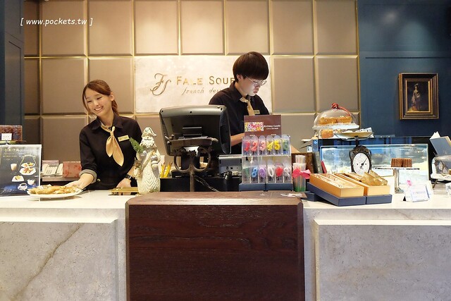 法蕾熊手工經典舒芙蕾 Fale Souffl&eacute;｜員林超人氣下午茶甜點店，漂亮華麗的視覺經典享饗，真的令人少女心噴發 @飛天璇的口袋