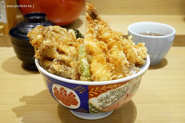 金子半之助┃台中西屯美食：日本第一天丼進駐台中新光三越百貨10樓，東京超人氣排隊名店，12/28~12/30開幕前三天前100名半價優惠 @飛天璇的口袋