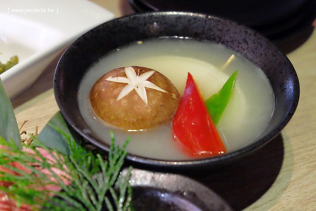 一頭牛日式燒肉．清酒┃台中南屯美食：台中公益路日式燒肉店，全新菜單11月新上市，大口享受9A級和牛套餐 @飛天璇的口袋