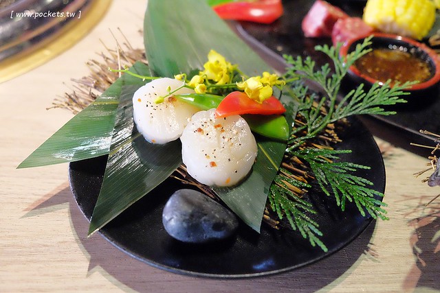 一頭牛日式燒肉．清酒┃台中南屯美食：台中公益路日式燒肉店，全新菜單11月新上市，大口享受9A級和牛套餐 @飛天璇的口袋