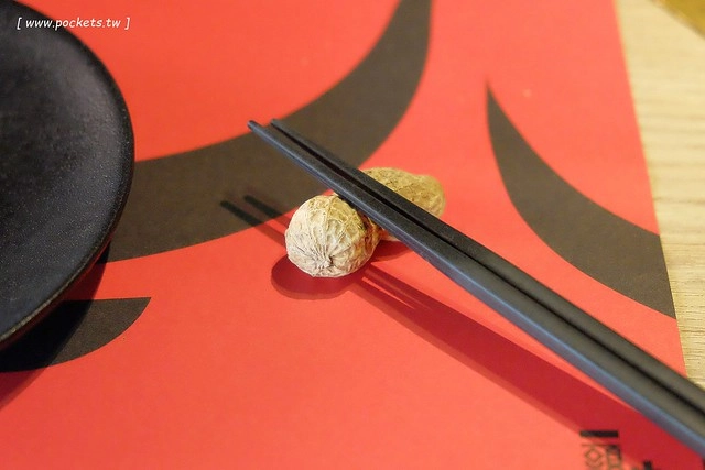 一頭牛日式燒肉．清酒┃台中南屯美食：台中公益路日式燒肉店，全新菜單11月新上市，大口享受9A級和牛套餐 @飛天璇的口袋