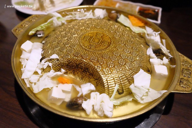 高麗屋：平價又美味的韓式料理，份量多到會吃不完，用餐時間人潮絡繹不絕 @飛天璇的口袋