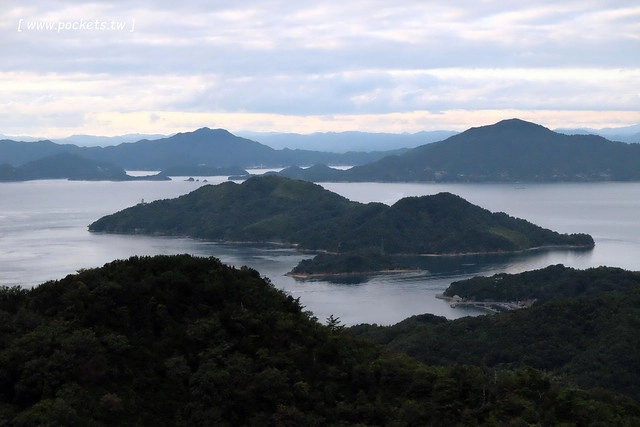 【日本愛媛】亀老山展望公園~今治市的三大必訪美景，遠眺來島海峽大橋夕陽，日劇心有所屬(有喜歡的人)拍攝地點 @飛天璇的口袋