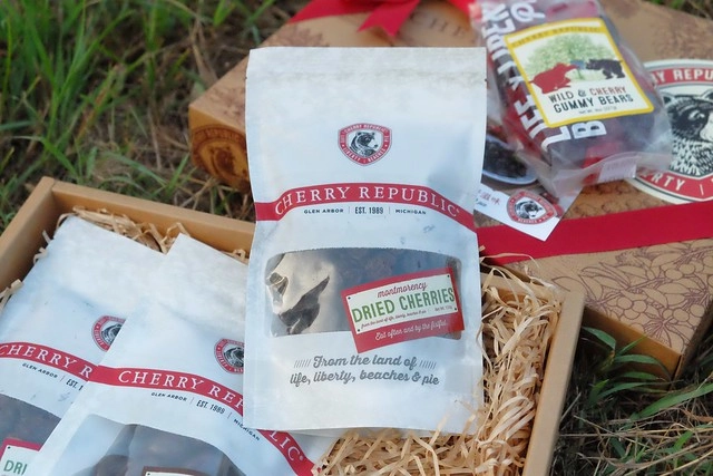 櫻桃共和國 Cherry Republic┃來自美國的品牌，產地100%直送酸櫻桃乾，莓果中的貴族超級水果，健康零食給小孩吃也放心 @飛天璇的口袋