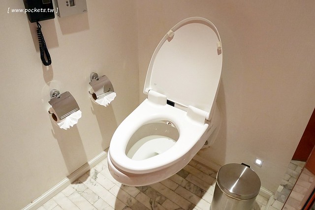 泰國曼谷｜Hua Chang Heritage Hotel 曼谷華昌文化遺產飯店，充滿少女風情的粉色房間，緊鄰BTS Ratchathewi、MBK、Siam Discovery，逛街購物方便 @飛天璇的口袋