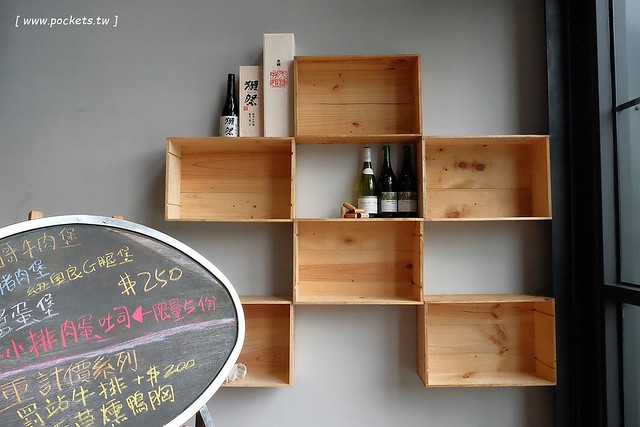 【台中北屯】柴窯火腿製造所，團購界搶翻天的牛肉、香腸、火腿、肉鬆還有三明治 @飛天璇的口袋