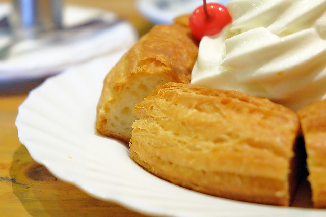 日本愛知｜コメダ珈琲店 komeda．點一杯咖啡送一份吐司，名駅店鄰近名古屋名鐵百貨 @飛天璇的口袋