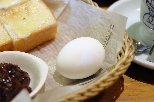 日本愛知｜コメダ珈琲店 komeda．點一杯咖啡送一份吐司，名駅店鄰近名古屋名鐵百貨 @飛天璇的口袋