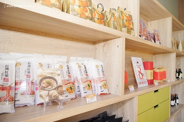 陶然左岸蔬食百匯吃到飽｜380元吃到飽，義大利illy咖啡、阿里山桃喜紅茶、樂活蛋、信豐農場紅藜麥&hellip;嚴選食材，蔬食也可以兼具健康與美味 @飛天璇的口袋