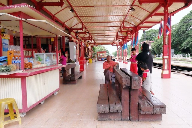 泰國華欣｜華欣車站｜泰國最古老的車站之一，漂亮的百年古蹟級車站，華欣推薦必遊景點之一 @飛天璇的口袋