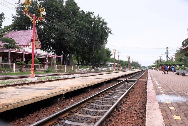 泰國華欣｜華欣車站｜泰國最古老的車站之一，漂亮的百年古蹟級車站，華欣推薦必遊景點之一 @飛天璇的口袋