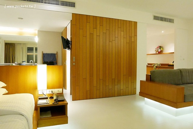 泰國華欣｜G Hua Hin Resort & Mall G華欣度假飯店及購物中心｜鄰近大型購物商場、海灘和華欣夜市，地理位子絕佳，對面就是按摩街 @飛天璇的口袋