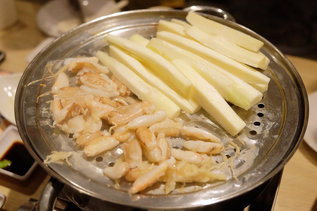 鮮食堂海鮮蒸鍋：一層一層堆疊的海鮮蒸鍋，澎湖海鮮就是鮮甜好吃沒話說 @飛天璇的口袋