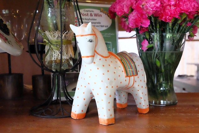 泰國安帕瓦｜Asita Eco Resort 阿希塔生態度假村｜以環保為主的綠色飯店，享受緊鄰河畔的小木屋風情 @飛天璇的口袋