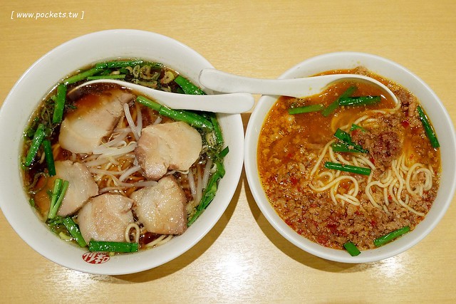 【日本愛知】味仙拉麵~在台灣吃不到的台灣拉麵，重口味的湯頭又麻又辣，名古屋中部機場四樓就吃的到 @飛天璇的口袋