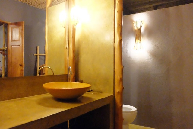 泰國安帕瓦｜Asita Eco Resort 阿希塔生態度假村｜以環保為主的綠色飯店，享受緊鄰河畔的小木屋風情 @飛天璇的口袋