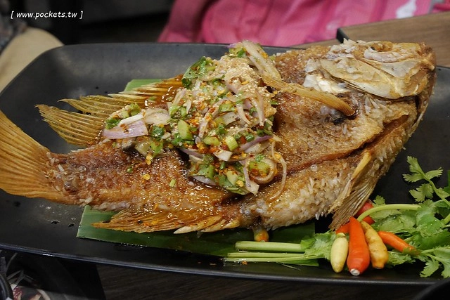 泰國華欣｜ลาวญวน Laos Yuan Restaurant｜泰國知名連鎖餐廳，位於BLUPORT Hua Hin Resort Mall一樓，餐點平價又美味 @飛天璇的口袋