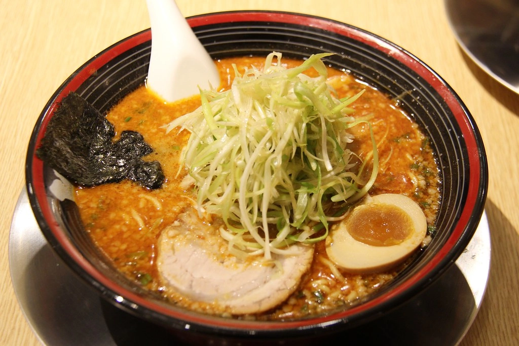 【台中梧棲】屯京拉麵，來自日本池袋的超人氣拉麵店，個人心中在台灣吃到第二名的拉麵店 @飛天璇的口袋