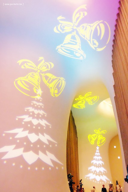 【台中西屯】台中國家歌劇院：伊東豊雄的現代建築，以自然為主題，結合劇院、商場、餐廳和空中花園 @飛天璇的口袋