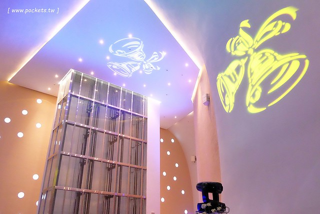 【台中西屯】台中國家歌劇院：伊東豊雄的現代建築，以自然為主題，結合劇院、商場、餐廳和空中花園 @飛天璇的口袋