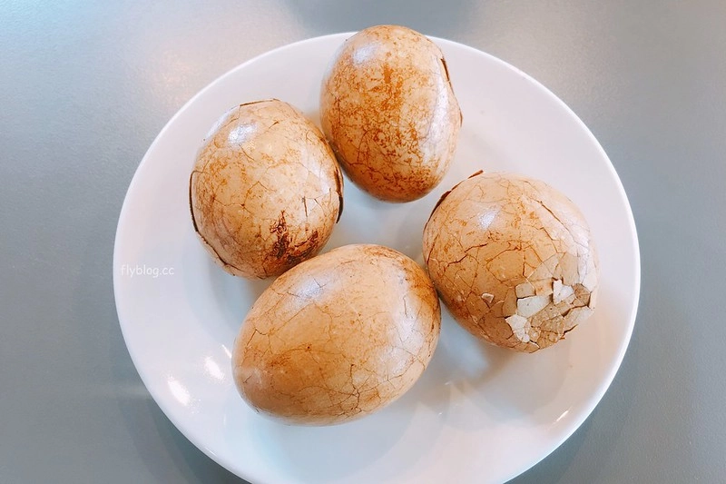 苗栗銅鑼｜銅鑼茶廠．30分鐘車程投入大自然的懷抱，品茗搭配好吃的甜點 @飛天璇的口袋