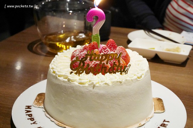 燒肉風間 Kazama┃台中公益路美食：期間限定哈利波特活動，華麗新年晚宴三人套餐足夠四人使用，打卡送密函享餐點優惠 @飛天璇的口袋