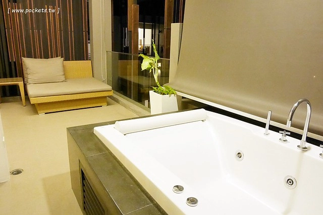 泰國華欣｜G Hua Hin Resort & Mall G華欣度假飯店及購物中心｜鄰近大型購物商場、海灘和華欣夜市，地理位子絕佳，對面就是按摩街 @飛天璇的口袋