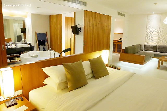 泰國華欣｜G Hua Hin Resort & Mall G華欣度假飯店及購物中心｜鄰近大型購物商場、海灘和華欣夜市，地理位子絕佳，對面就是按摩街 @飛天璇的口袋