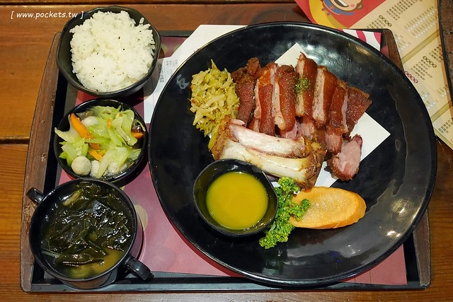 台中潭子｜東喜堂花園茶館．離市區最近的美食桃源，適合團體聚餐和親子同遊 @飛天璇的口袋