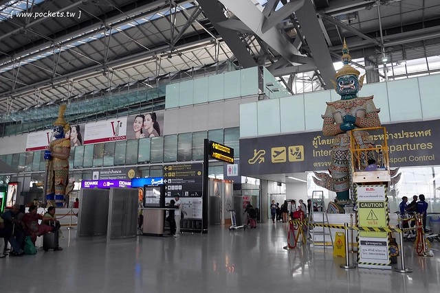 泰國華欣｜如何從曼谷到華欣？最新交通方式，曼谷Southern Bus Terminal南巴士站搭乘mini van @飛天璇的口袋