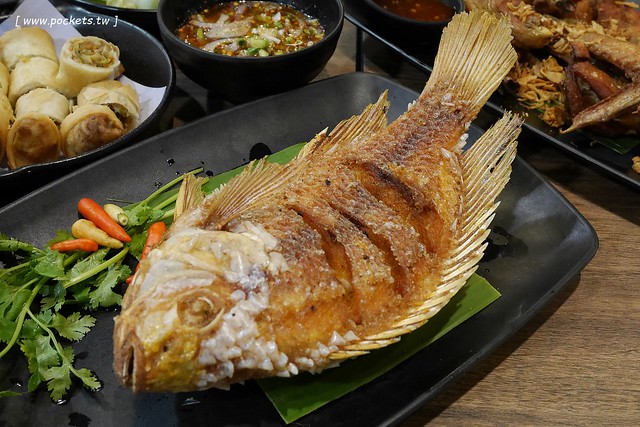 泰國華欣｜ลาวญวน Laos Yuan Restaurant｜泰國知名連鎖餐廳，位於BLUPORT Hua Hin Resort Mall一樓，餐點平價又美味 @飛天璇的口袋