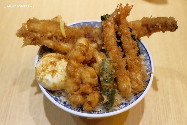 金子半之助┃台中西屯美食：日本第一天丼進駐台中新光三越百貨10樓，東京超人氣排隊名店，12/28~12/30開幕前三天前100名半價優惠 @飛天璇的口袋