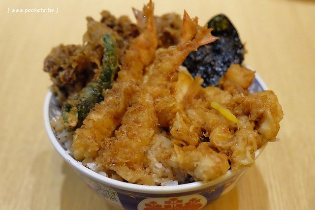 金子半之助┃台中西屯美食：日本第一天丼進駐台中新光三越百貨10樓，東京超人氣排隊名店，12/28~12/30開幕前三天前100名半價優惠 @飛天璇的口袋