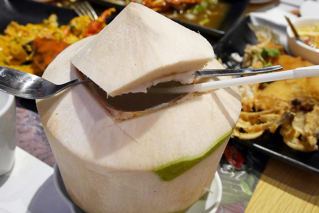 泰國曼谷｜Savoey The Mercury Ville Chidlom．泰國連鎖上味泰海鮮餐廳，推薦必吃咖哩螃蟹 @飛天璇的口袋