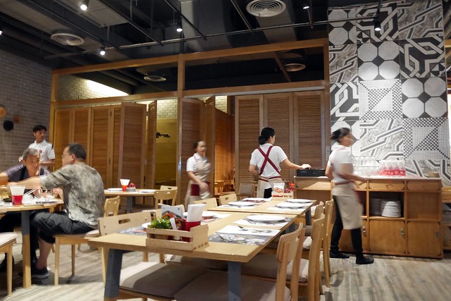 泰國曼谷｜Savoey The Mercury Ville Chidlom．泰國連鎖上味泰海鮮餐廳，推薦必吃咖哩螃蟹 @飛天璇的口袋