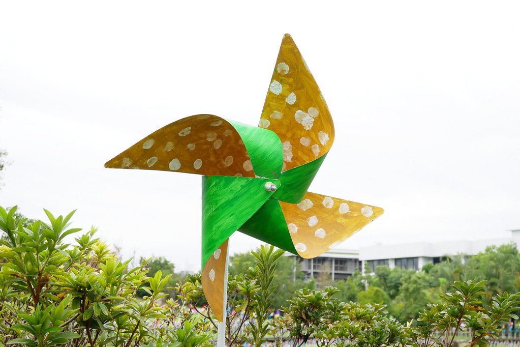 2018臺中藝術季”繽紛風車”裝置藝術┃台中太平：七大裝置藝術上千繽紛風車，屯區藝文中心最新拍照打卡點 @飛天璇的口袋