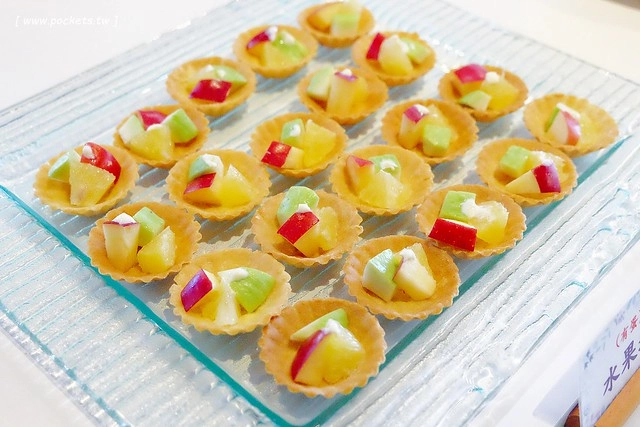 陶然左岸蔬食百匯吃到飽｜380元吃到飽，義大利illy咖啡、阿里山桃喜紅茶、樂活蛋、信豐農場紅藜麥&hellip;嚴選食材，蔬食也可以兼具健康與美味 @飛天璇的口袋