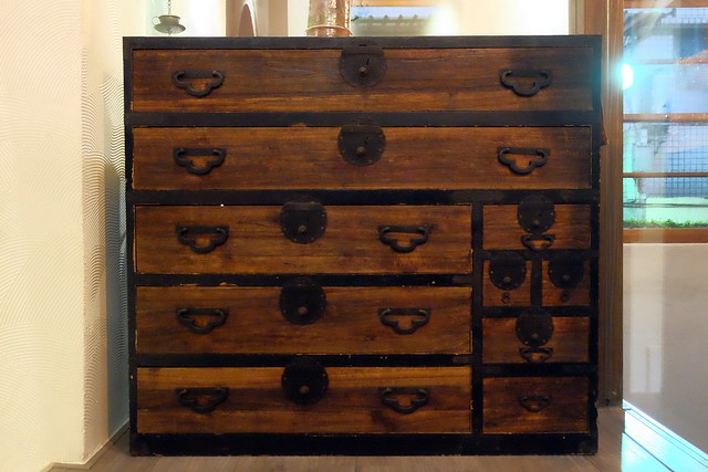 瓦庫燒肉 WOW COOL｜紅磚老宅改建新風情，燒肉風華再現舊市區，鄰近中區台中火車站 @飛天璇的口袋