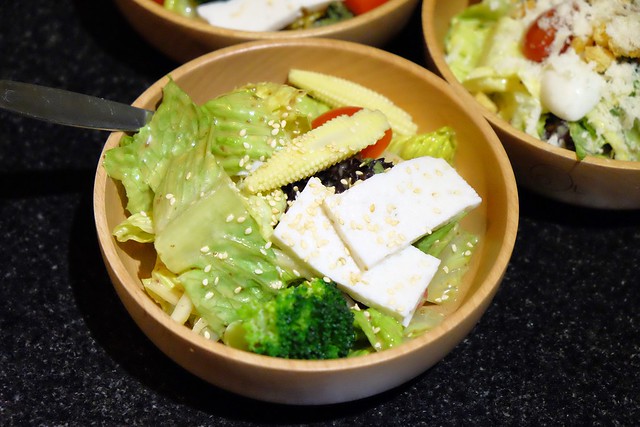 瓦庫燒肉 WOW COOL｜紅磚老宅改建新風情，燒肉風華再現舊市區，鄰近中區台中火車站 @飛天璇的口袋