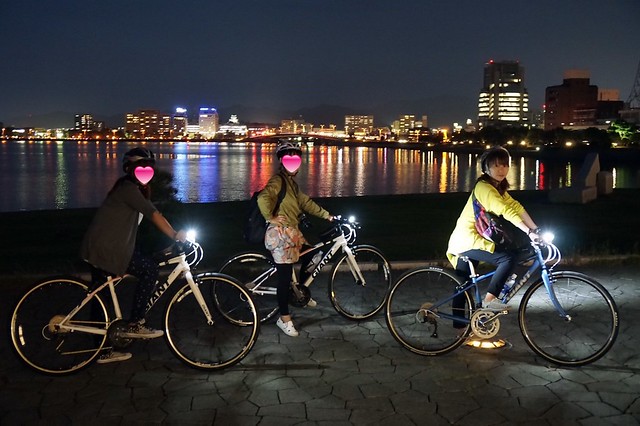 日本島根｜松江市半日遊．武家屋敷、塩見繩手、塩見茶屋下午茶、松江城、島根美術館(夕陽、夜景、結緣兔) @飛天璇的口袋